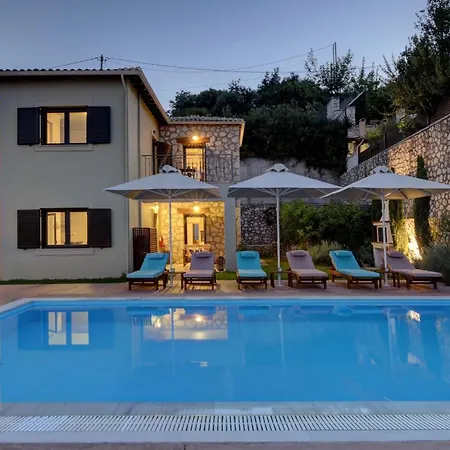 Villa On The Clouds Apolpaina